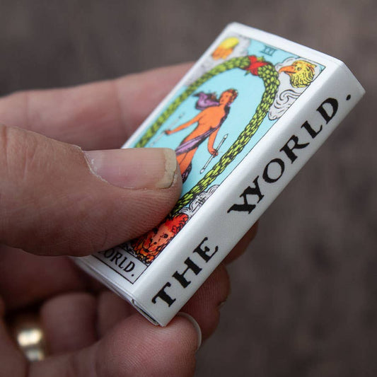 Tarot Matchbox - The World - Spiral Circle