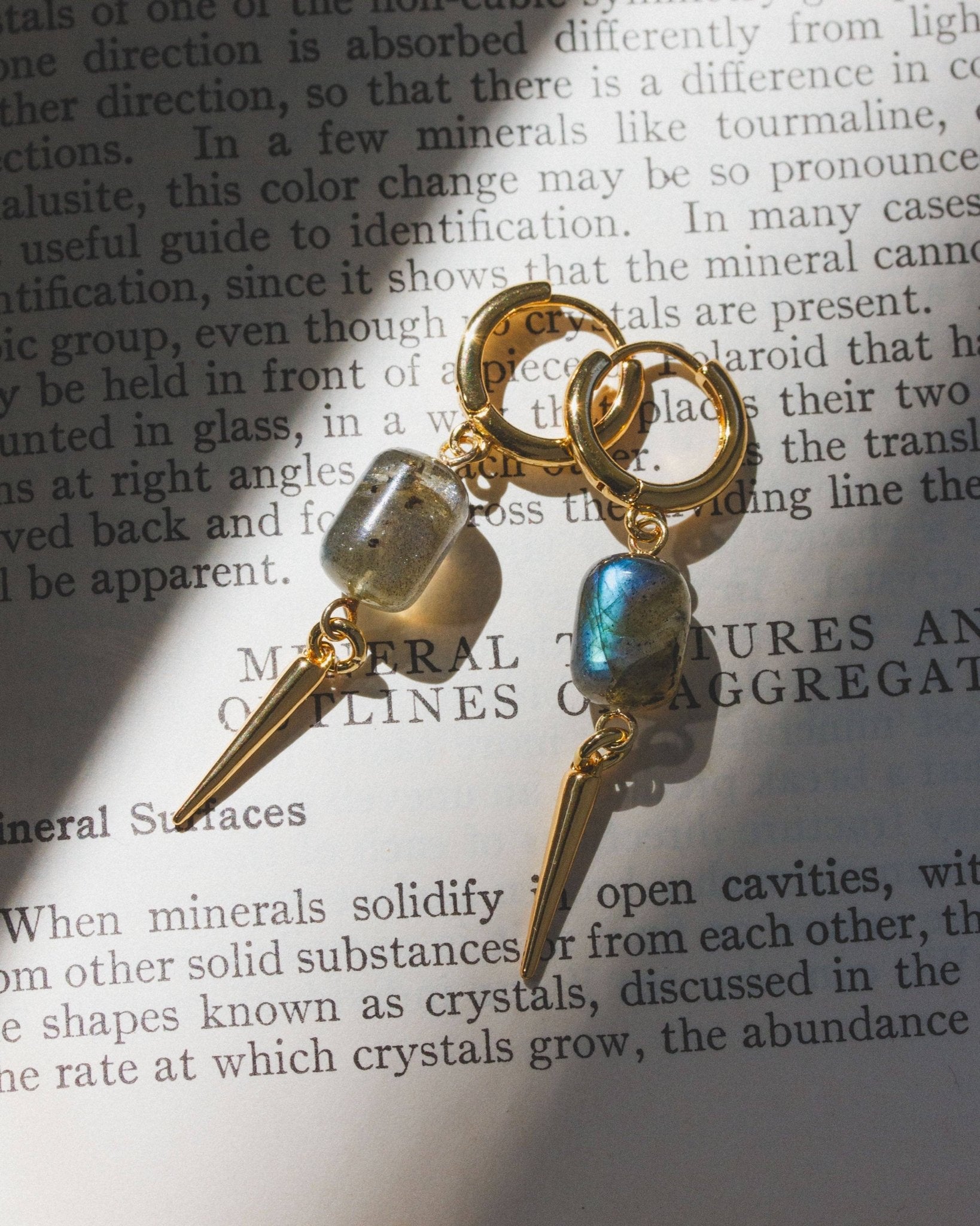 The Gem Spike Huggie Hoop Earrings- Labradorite - Spiral Circle