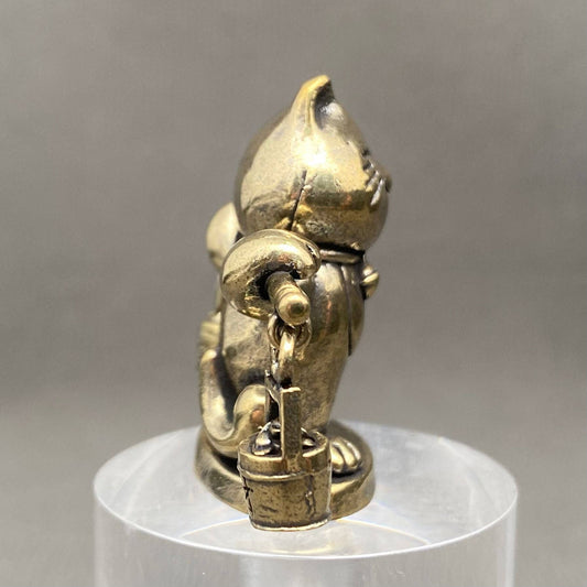Treasure Cat | Brass Figurine - Spiral Circle