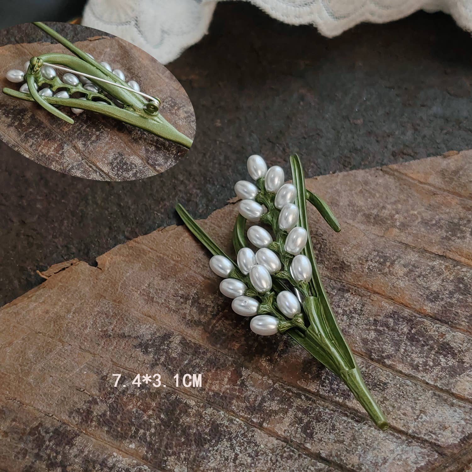Vintage Enamel Leaf Pin Brooch - Spiral Circle