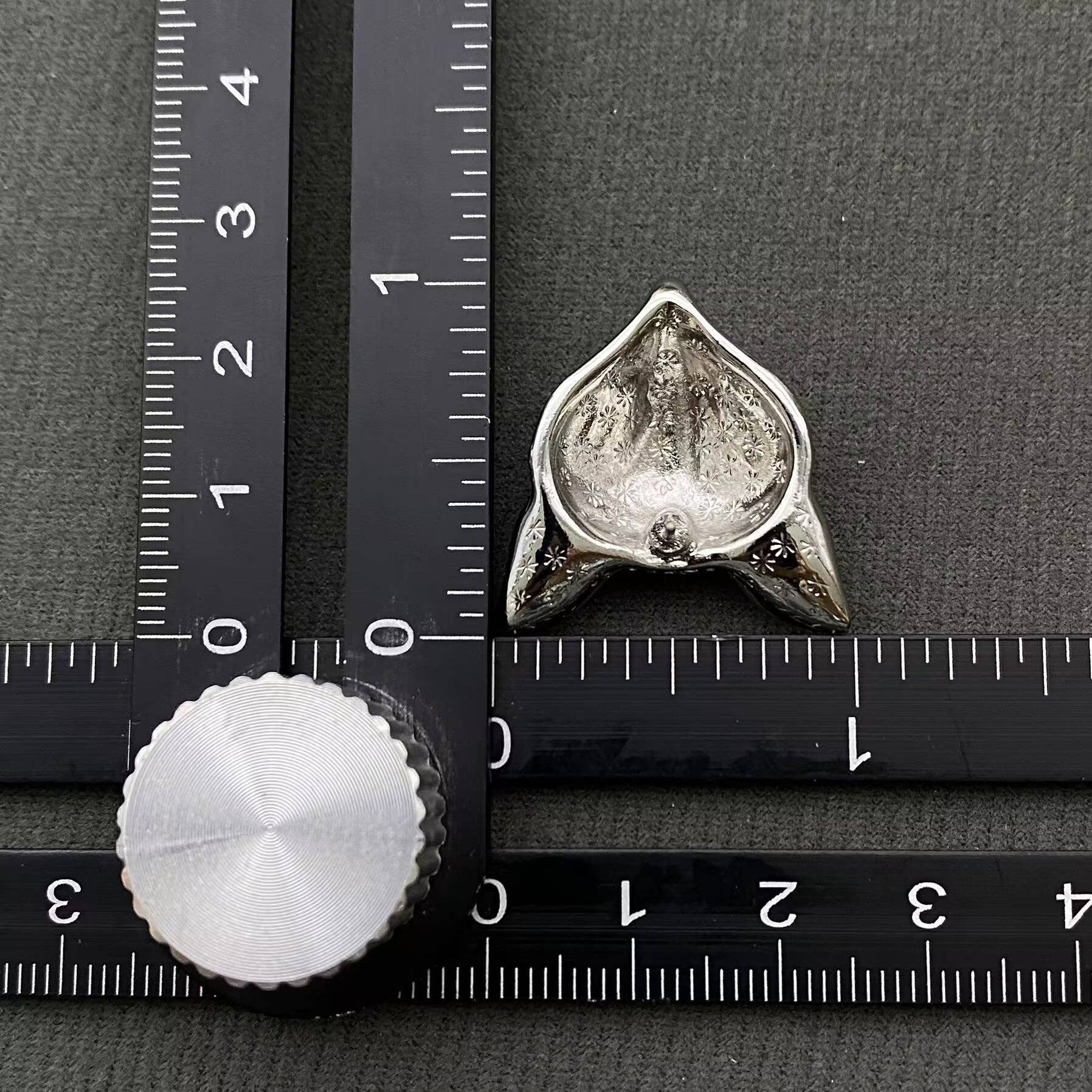 Vintage Rhinestone Enamel Purple Fox Stud Earrings - Spiral Circle