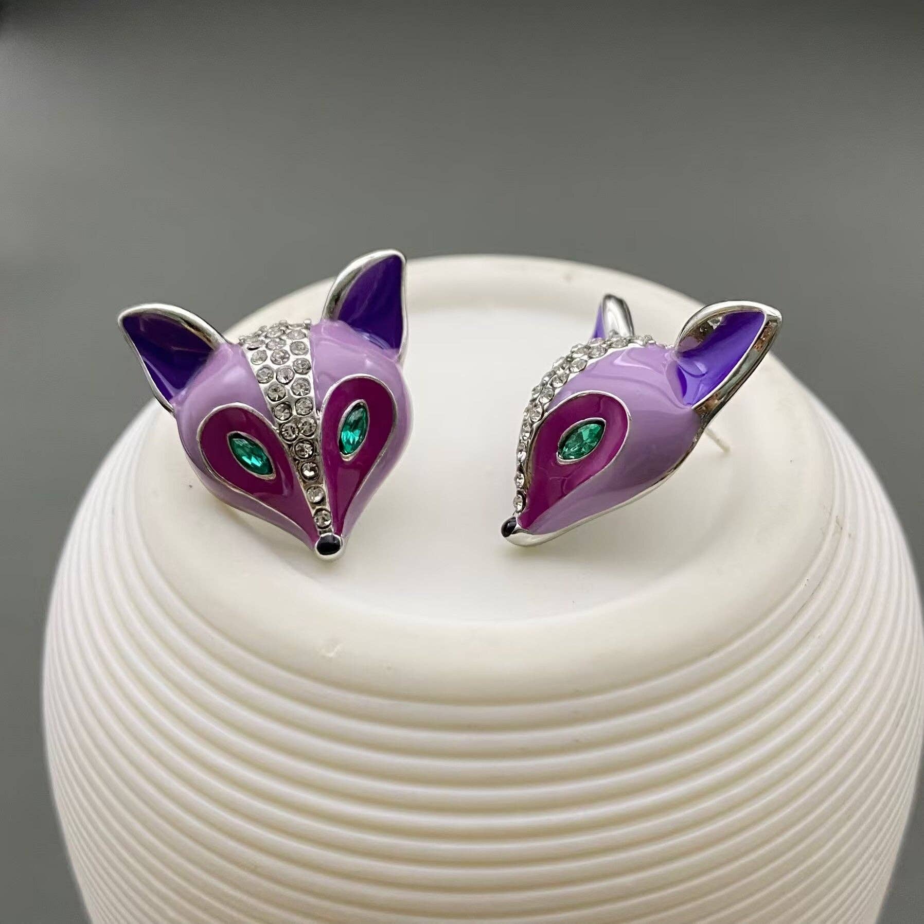 Vintage Rhinestone Enamel Purple Fox Stud Earrings - Spiral Circle