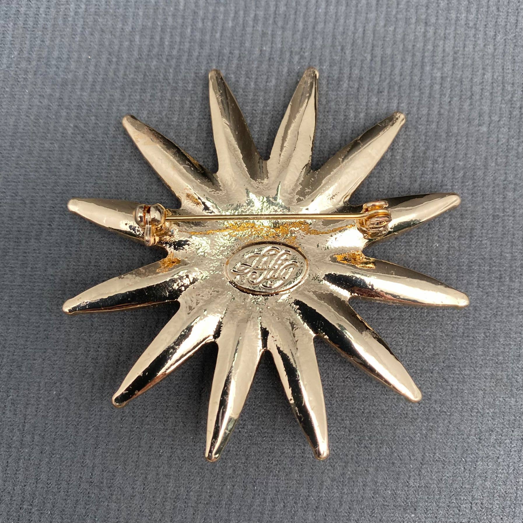 Vintage Rhinestone Inlaid Gold - plated Sun Brooch - MS - Spiral Circle