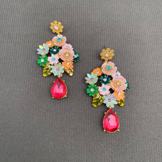 Vintage Style Rhinestone Flowers Earrings - Spiral Circle