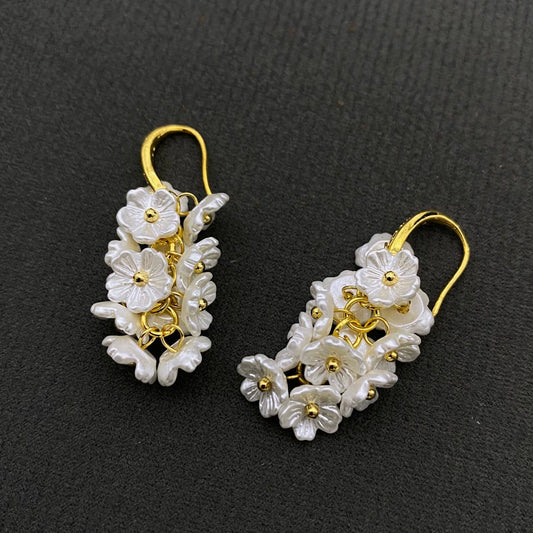 White Flower Fringe Earrings - Spiral Circle