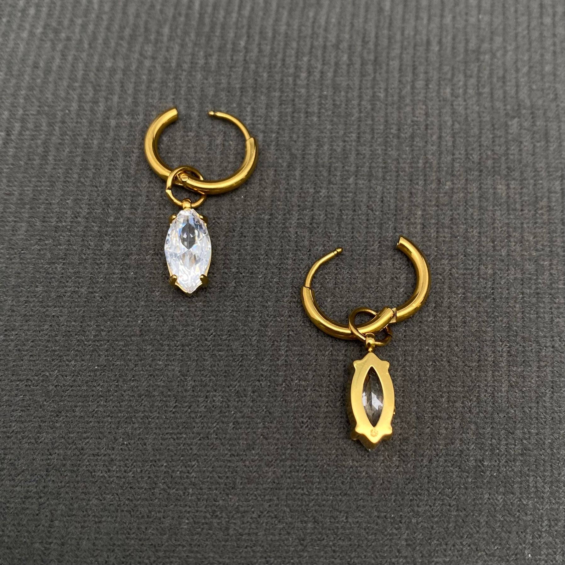 Zircon Inlaid Earrings - Spiral Circle