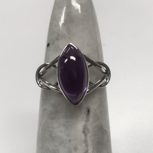 Amethyst Serenity Knot Ring | Sterling Silver - Spiral Circle