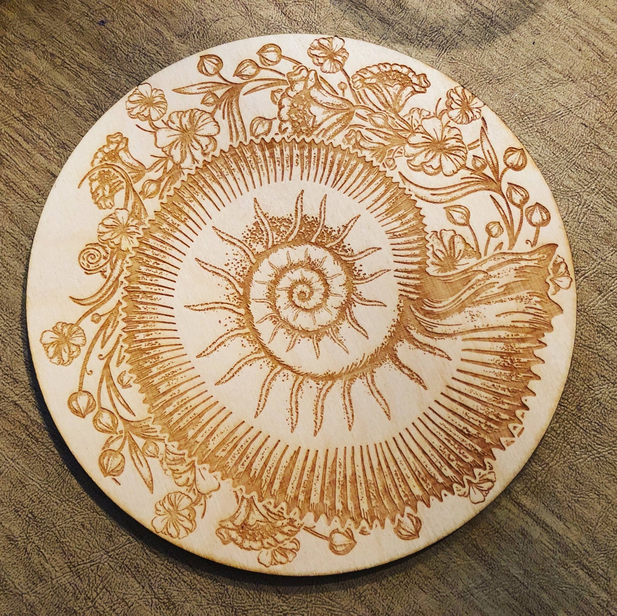 Ammonite Crystal Grid | 6inches - Spiral Circle