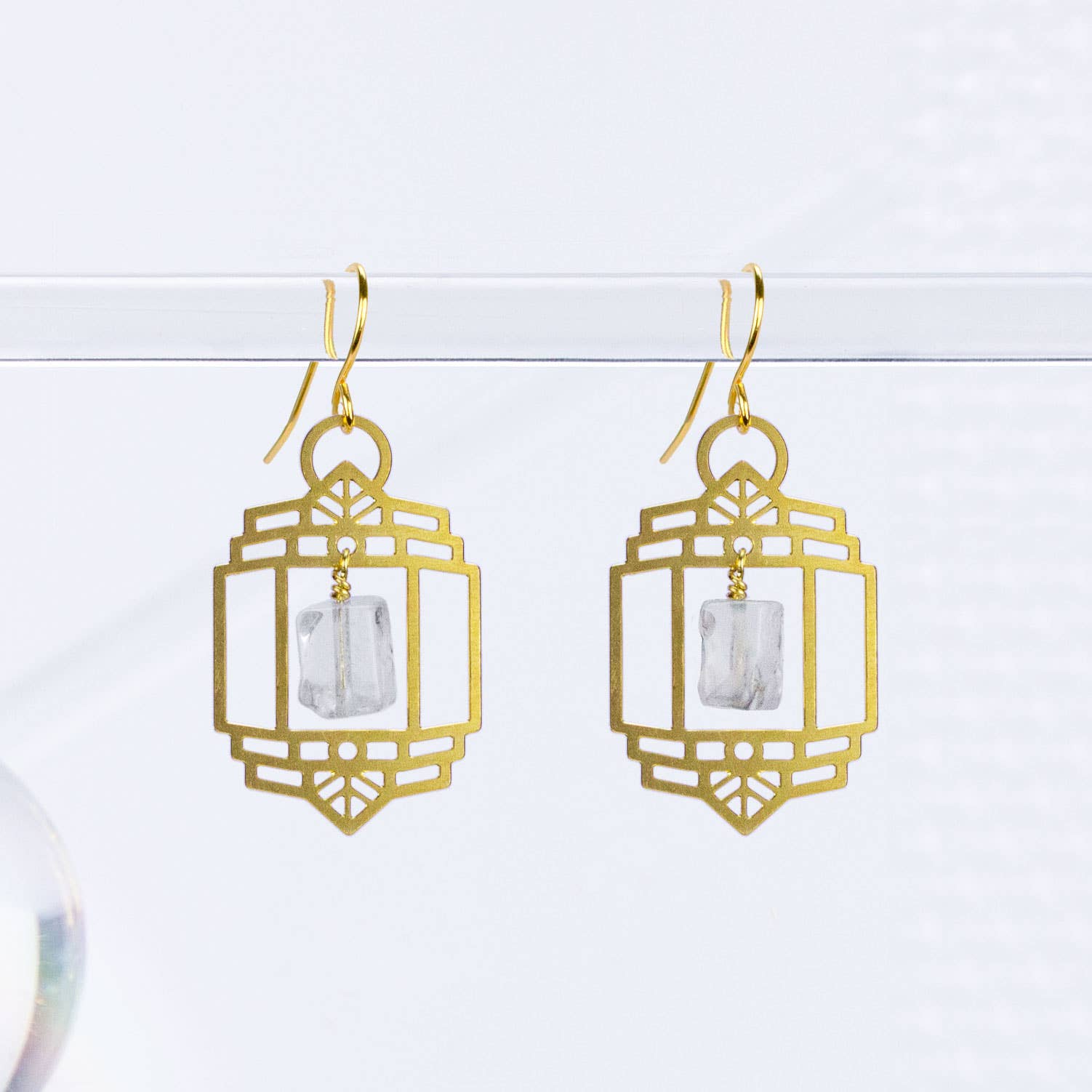 Art Deco Lantern with Quartz Earrings - Spiral Circle
