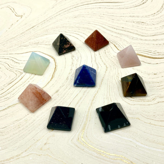 Assorted Crystal Pyramids - Spiral Circle