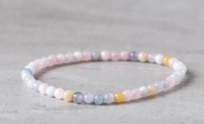 Beryl | Divine Love | Stone Beaded Bracelet | 4mm - Spiral Circle