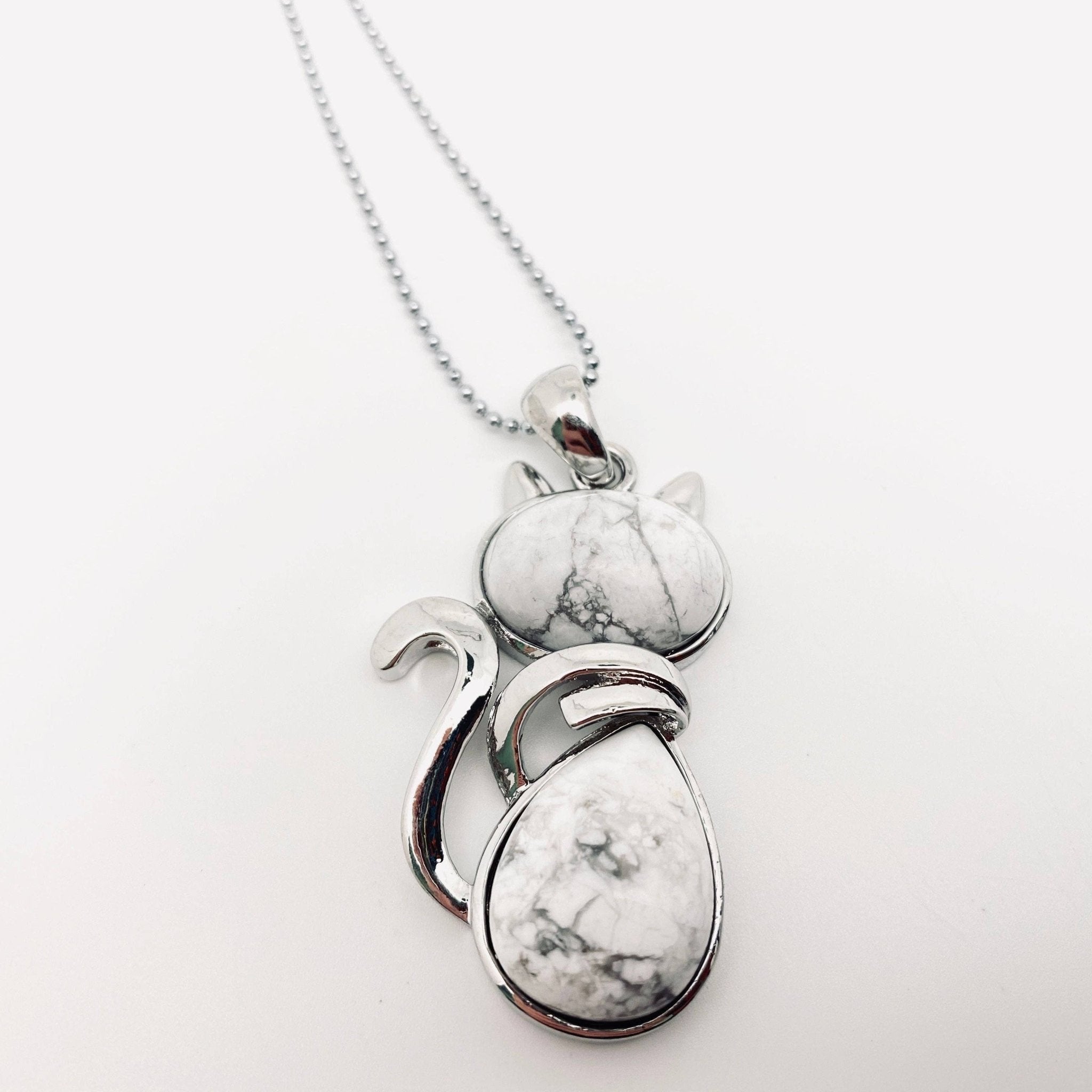 Crystal Cat Pendant Necklace - Spiral Circle