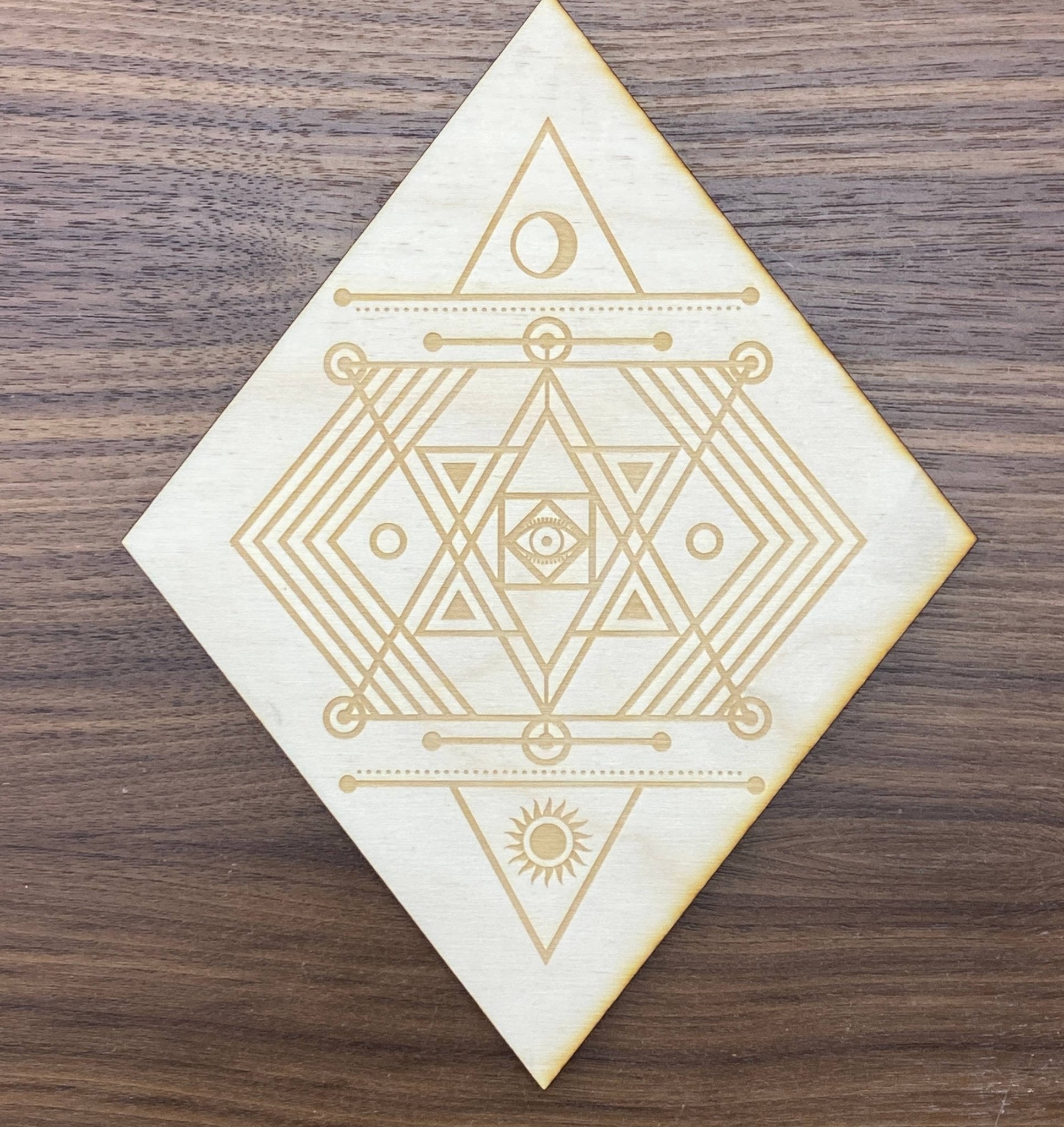 Diamond Geometric Crystal Grid | 6 inch - Spiral Circle