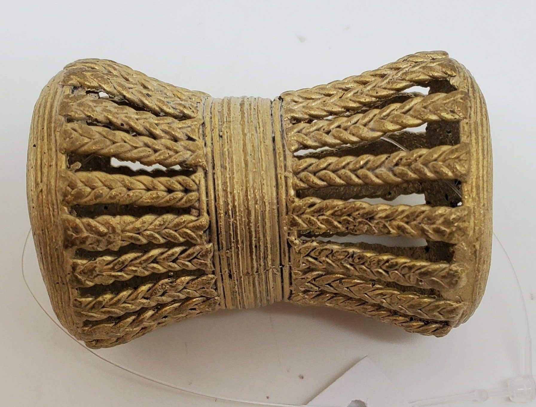 Fan Brass Bead - Spiral Circle