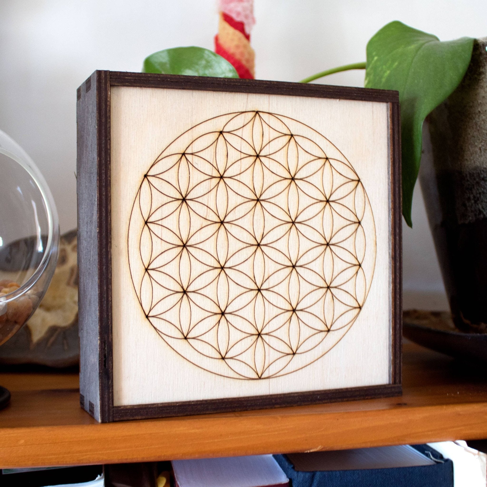 Flower of Life Crystal Grid Box 6"x6" - Spiral Circle
