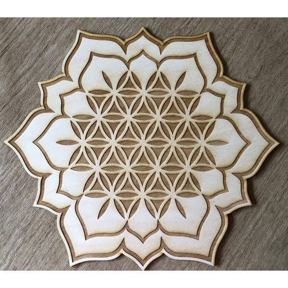 Flower of Life Lotus Crystal Grid | 6" - Spiral Circle