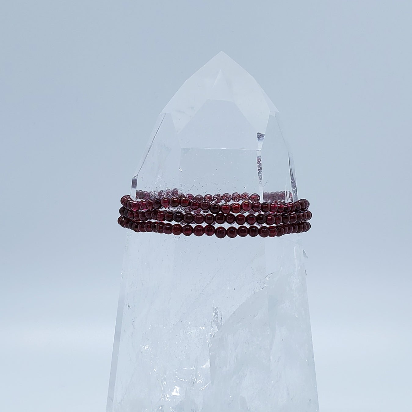 Garnet | Strength and security | Stone Beaded Bracelet | 4mm - Spiral Circle