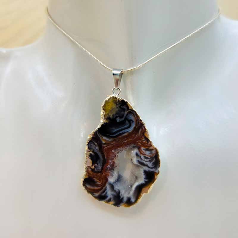 Geode & Agate Slice Pendants | Assorted Gold and Silver - Spiral Circle