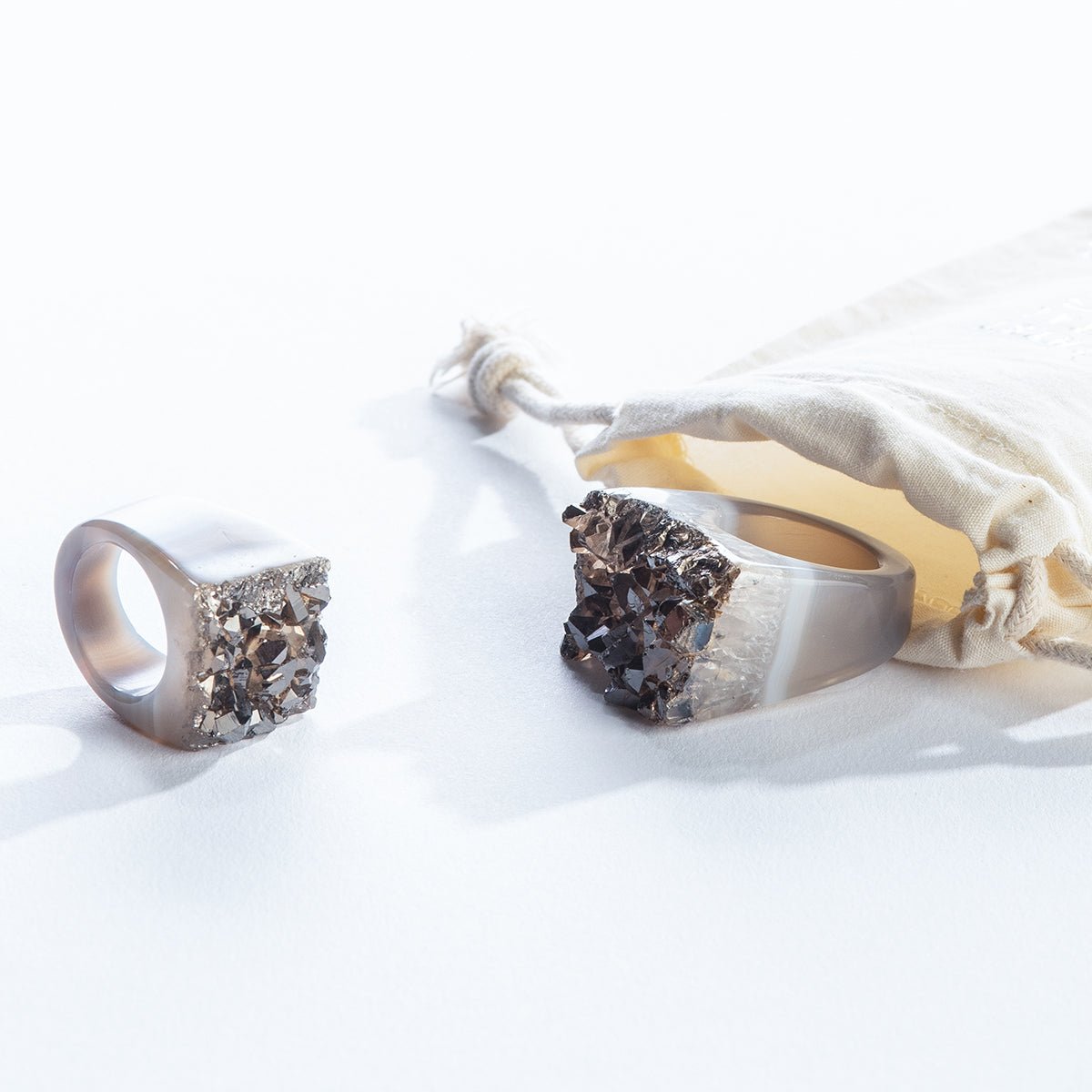 Gunmetal Amethyst Druze Crystal Rings - Spiral Circle