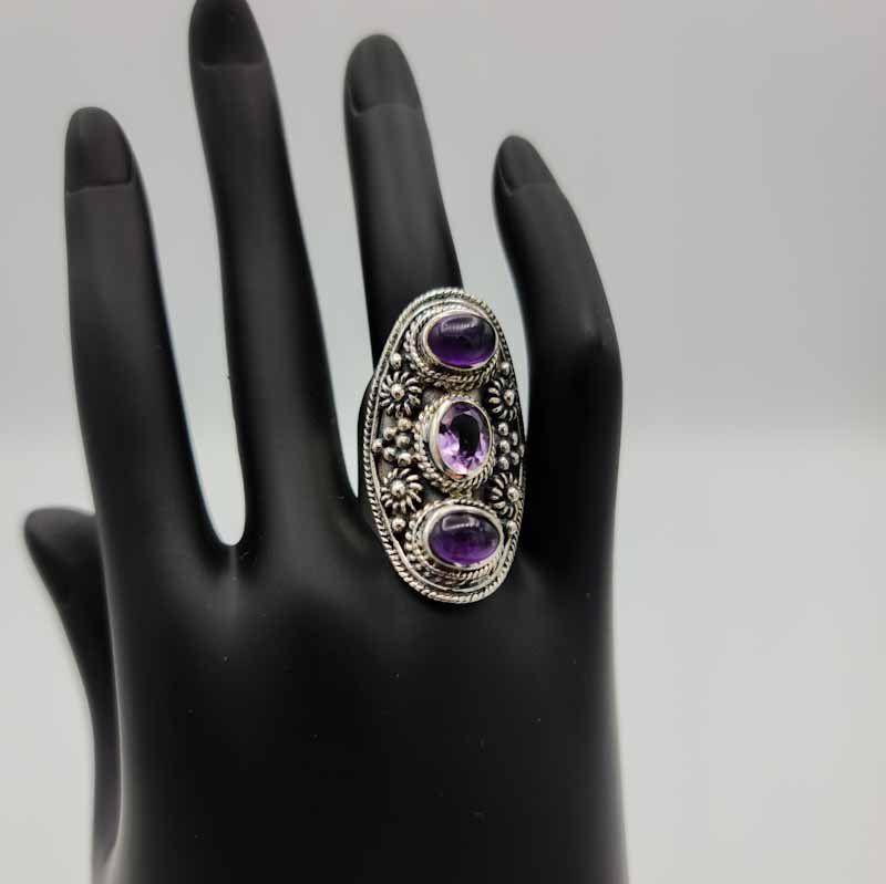 Hecate Amethyst Ring | Sterling Silver - Spiral Circle
