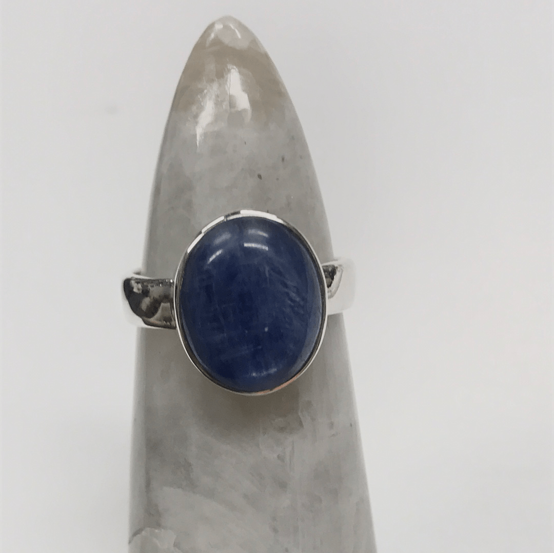 Kyanite Oval Ring | Sterling Silver - Spiral Circle