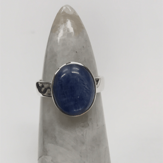 Kyanite Oval Ring | Sterling Silver - Spiral Circle