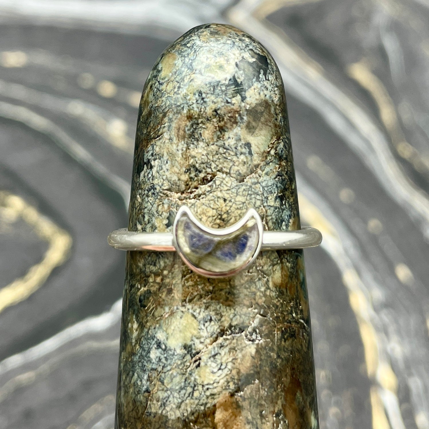 Labradorite Polished Moon Ring | Sterling Silver - Spiral Circle
