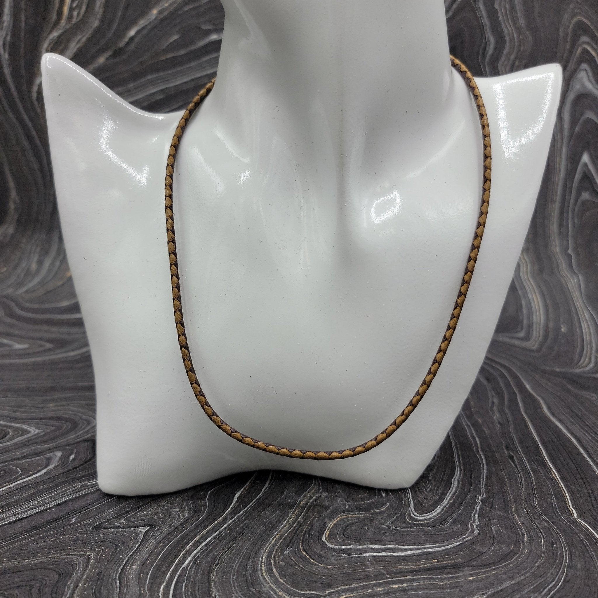 Leather Necklace | 18" - Spiral Circle