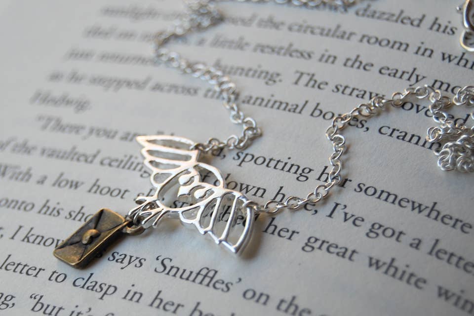 Long Live Hedwig! Necklace - 18