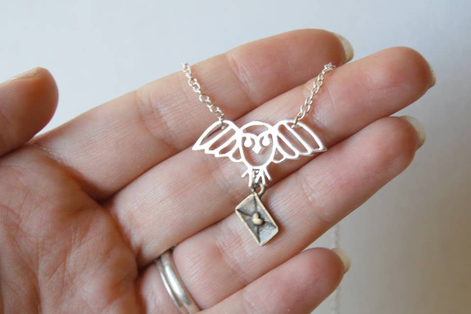Long Live Hedwig! Necklace - 18