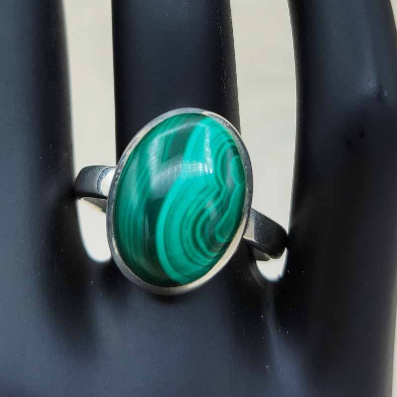Malachite Oval Ring | Sterling Silver - Spiral Circle