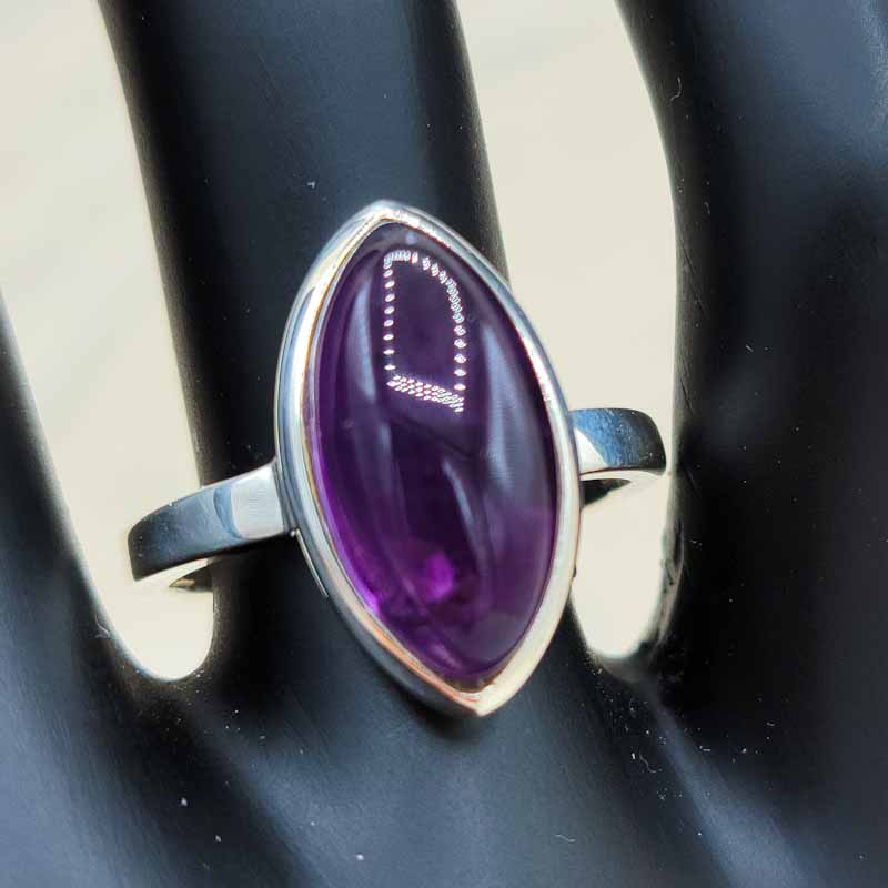 Marquee Amethyst Ring | Sterling Silver - Spiral Circle