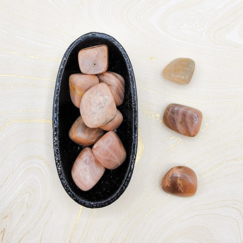 Moonstone, Peach | Tumbled | Emotional Support - Spiral Circle