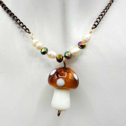 Mushrooms & Pearls Necklace - Spiral Circle