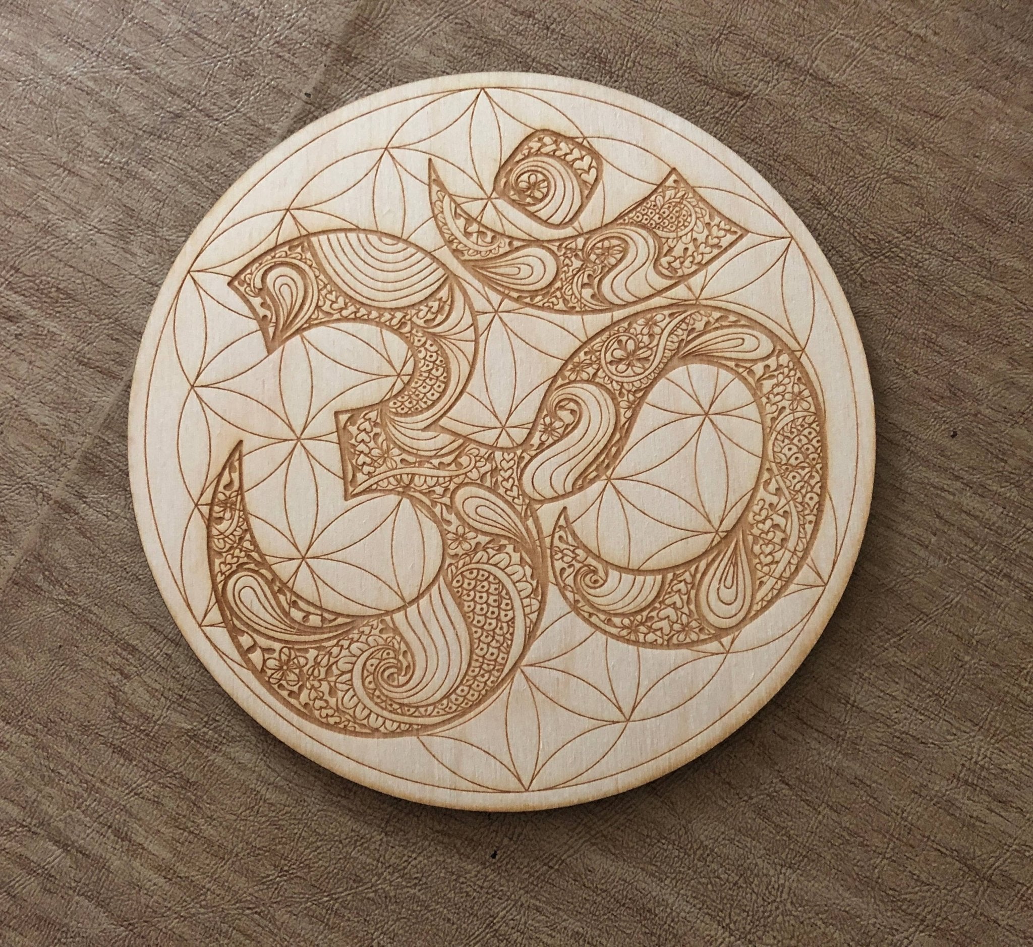 Om Flower of Life Crystal Grid | 4 inches - Spiral Circle