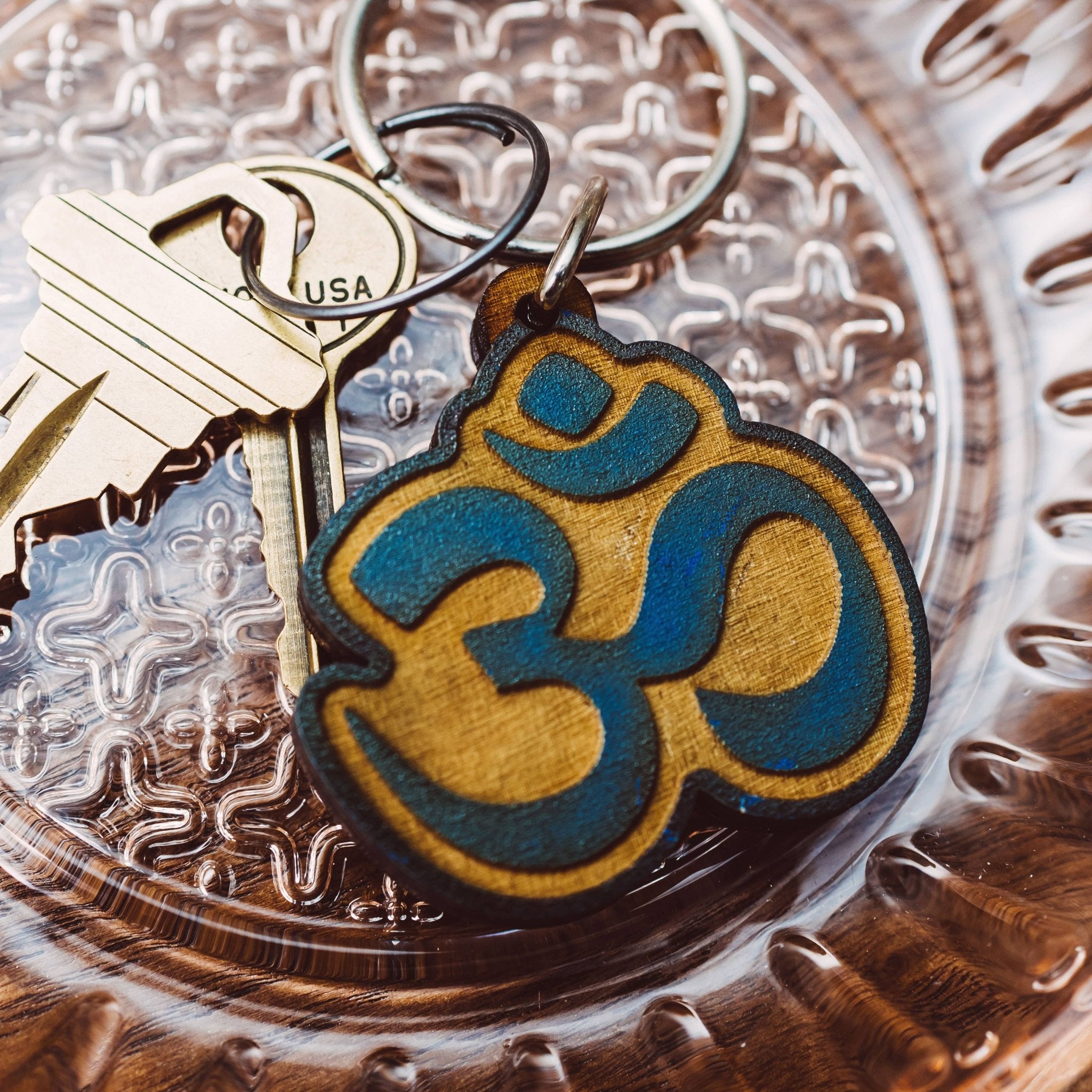 Om | Wooden Keychain - Spiral Circle