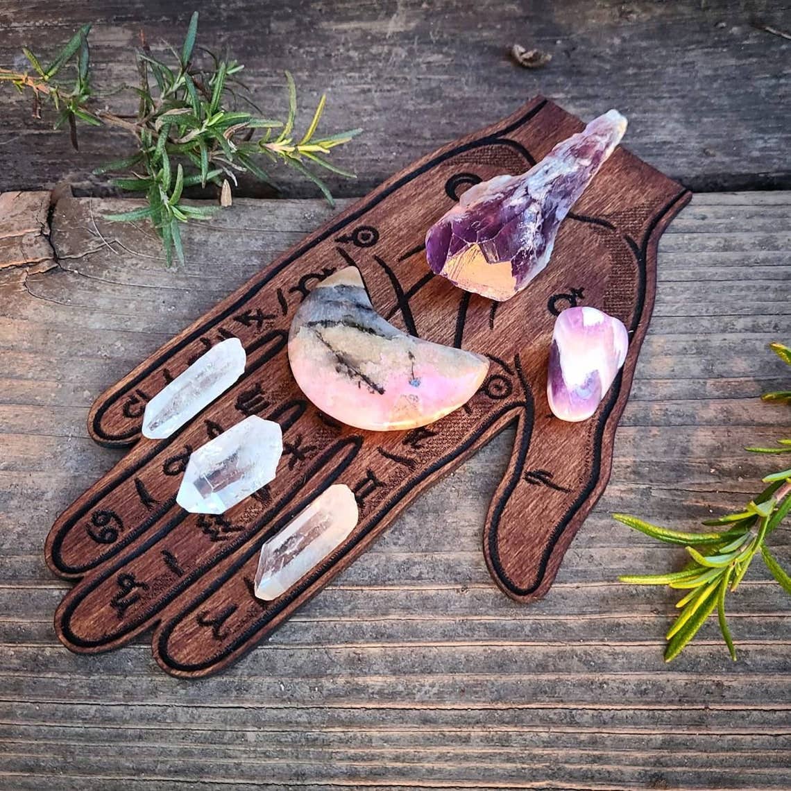 Palmistry Hand Crystal Grid Laser Engraved Wooden Magic Tool - Spiral Circle