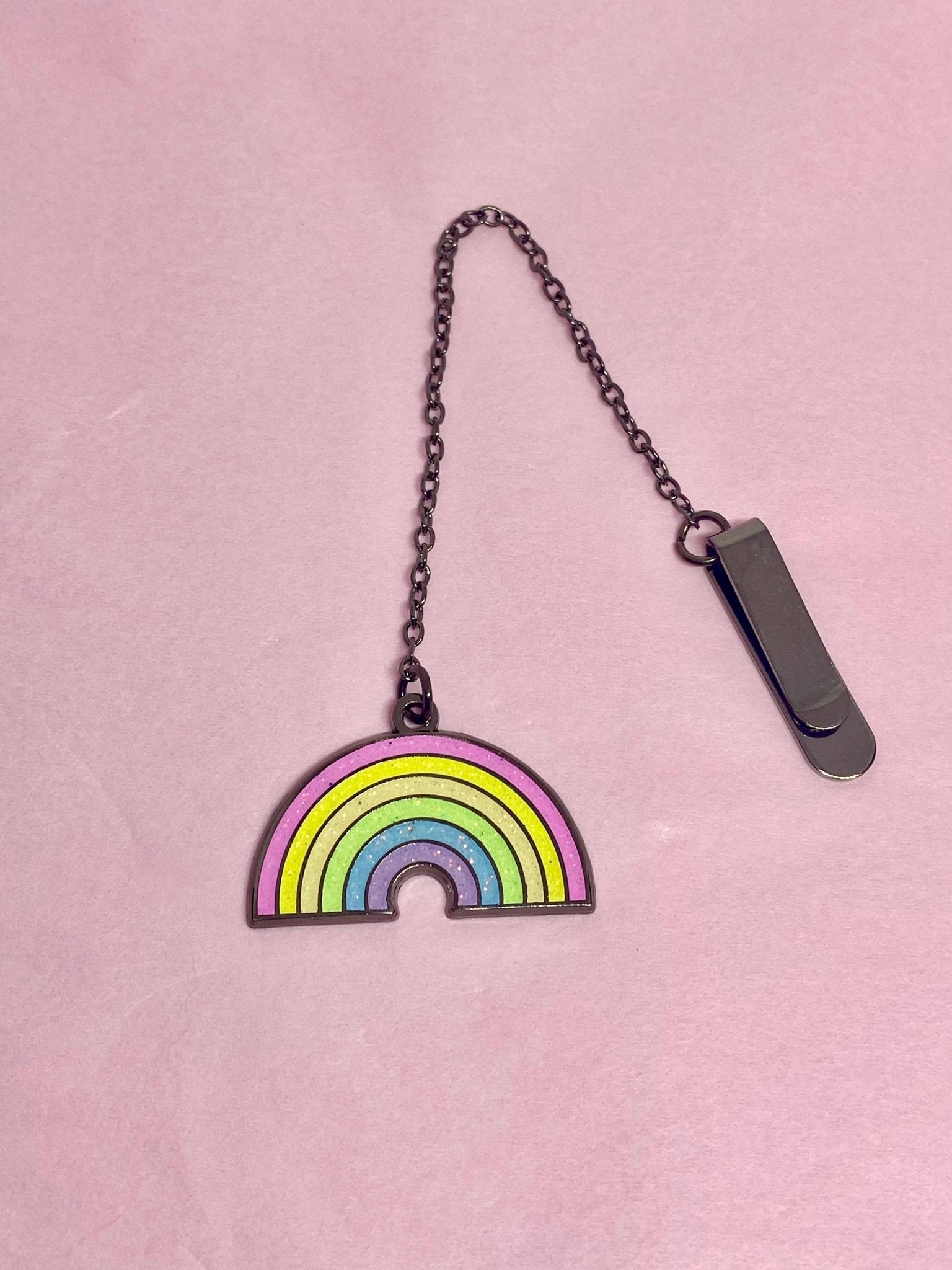 Pastel rainbow enamel bookmark with chain - Spiral Circle