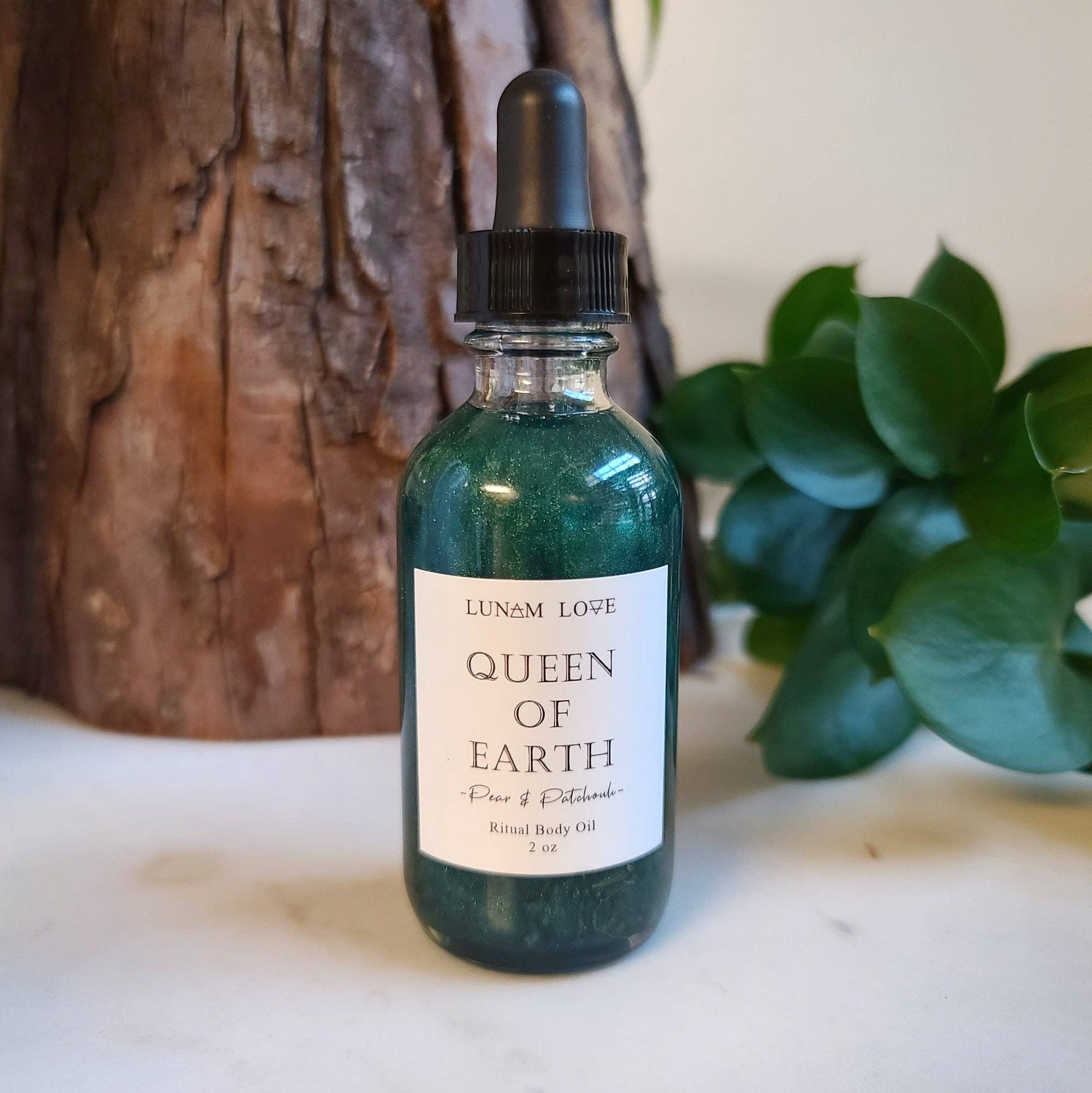 Queen of Earth Body Oil - Spiral Circle