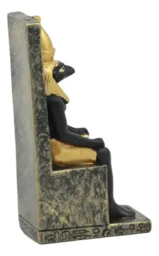 Small Sitting Egyptian Horus C/96 - Spiral Circle