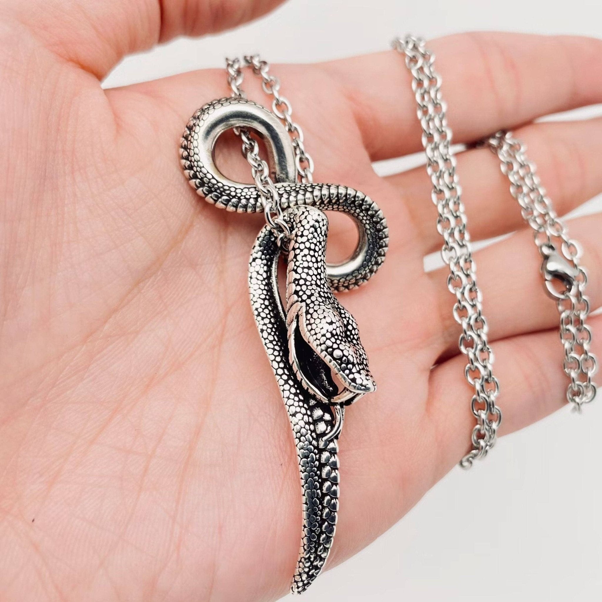 Snake Scale Pendant Necklace - Spiral Circle