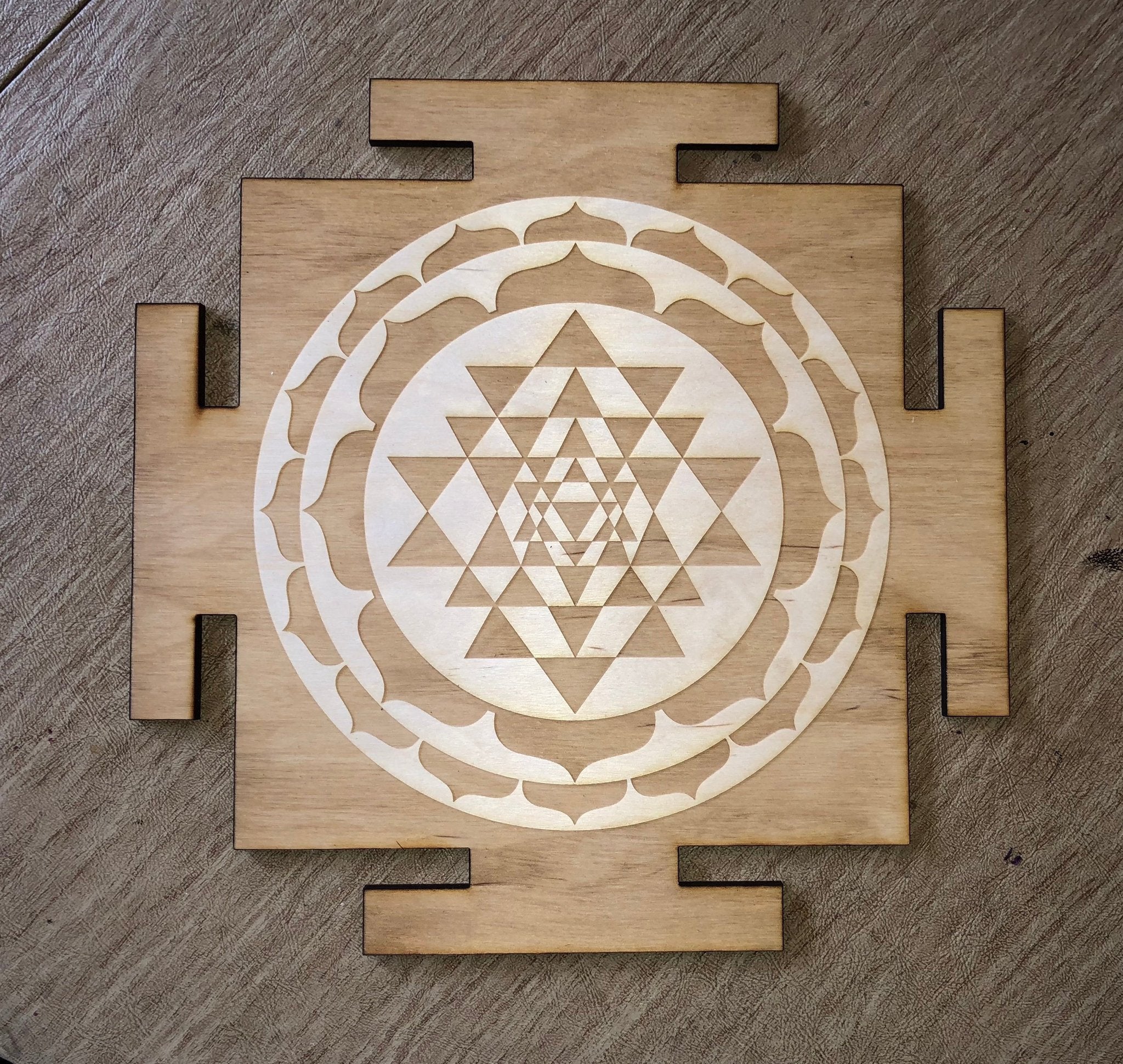 Sri Yantra 3 Crystal Grid | 12 inches - Spiral Circle
