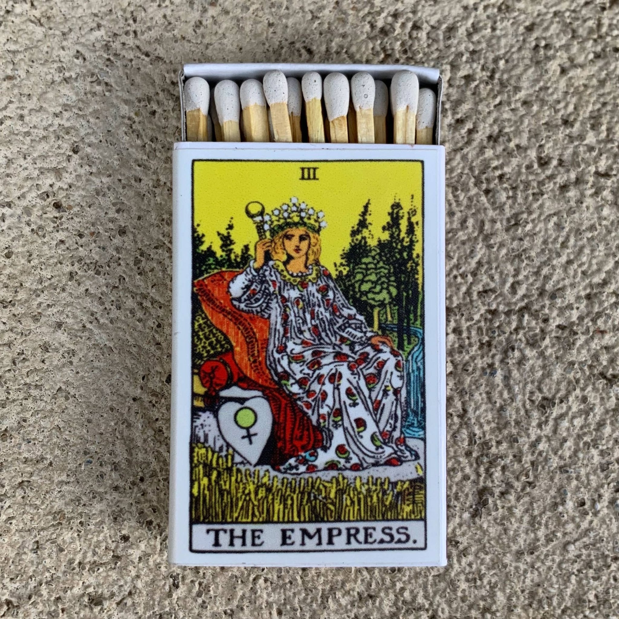 Tarot Matchbox - The Empress - Spiral Circle