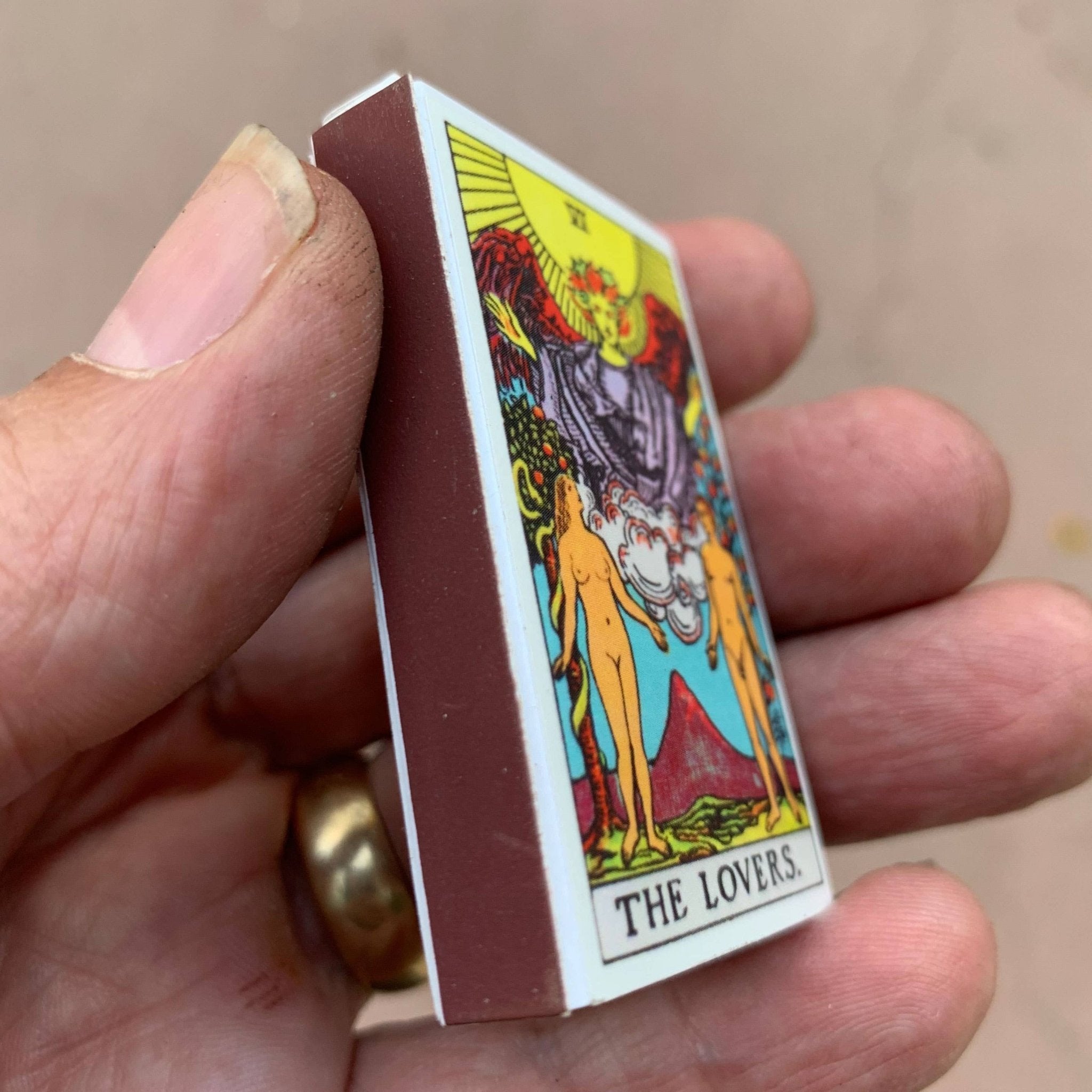 Tarot Matchbox - The Lovers - Spiral Circle