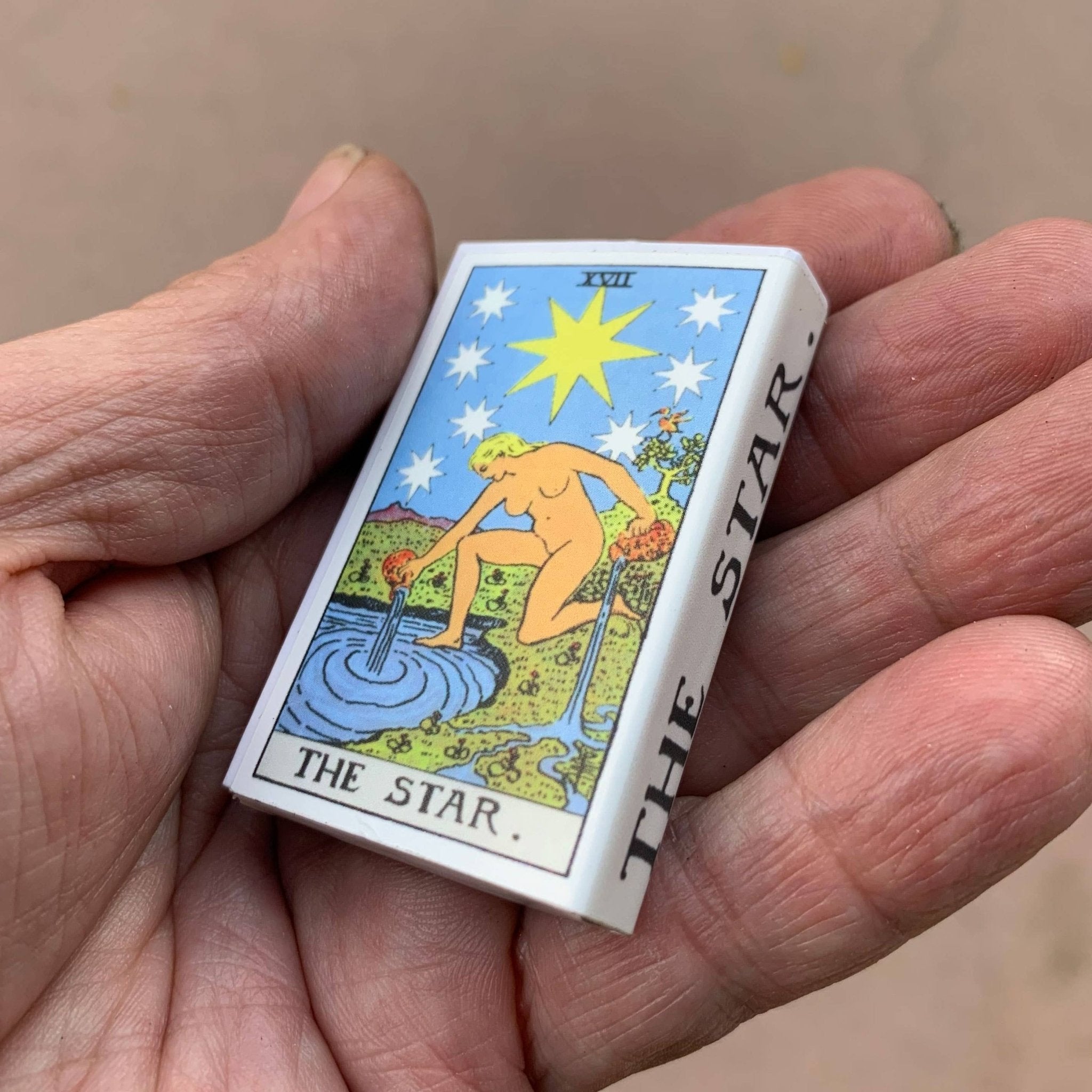 Tarot Matchbox - The Star - Spiral Circle