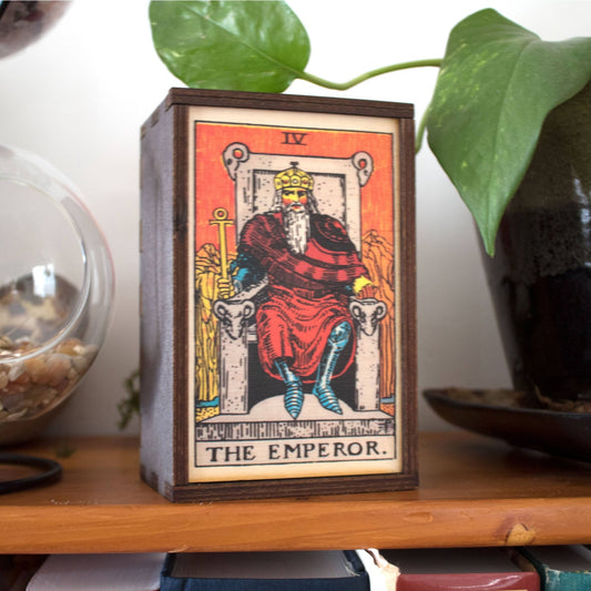 The Emperor | Tarot | Full Color Stash Box | 4" X 6" - Spiral Circle