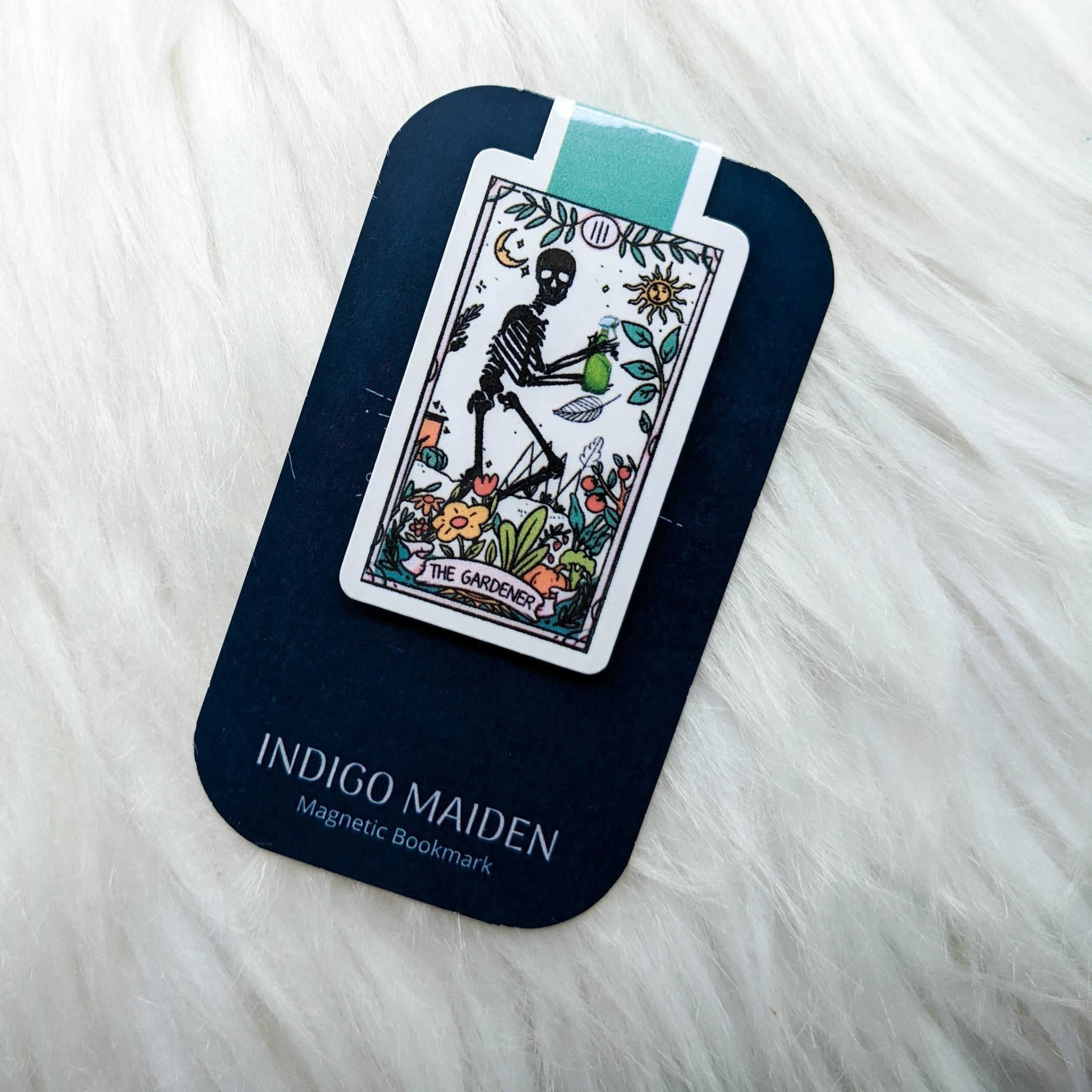The Gardener Tarot Card Magnetic Bookmark - Spiral Circle