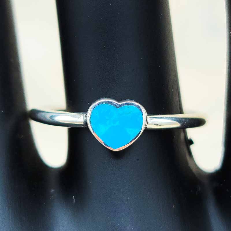 Turquoise Heart Ring | Sterling Silver - Spiral Circle