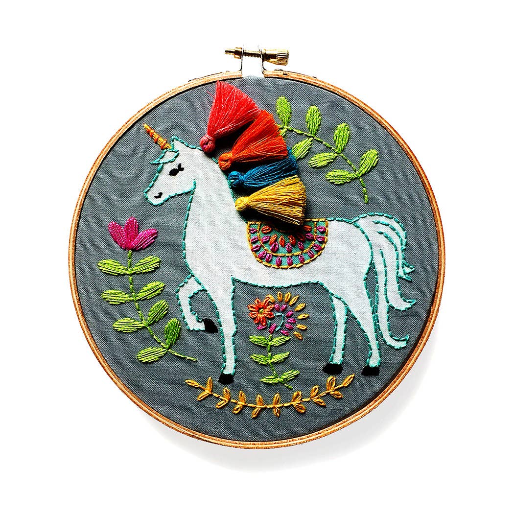 Unicorn Embroidery Kit - Spiral Circle