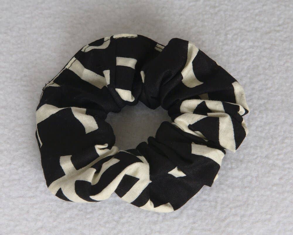 Veronica Scrunchie - Spiral Circle